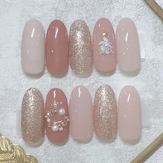 ネイル カルフール リル MOEのネイルデザイン