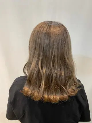 ロング カラー レイヤーカット/ マリアのヘアスタイル