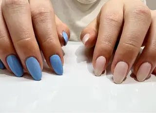 ネイル Color . Iwanoのネイルデザイン