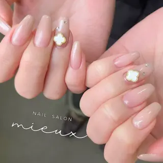ネイル nailsalon mieuxのネイルデザイン