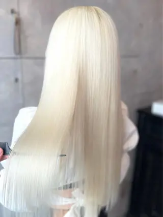 ロング カラー 🎀ハイトーン・艶 カラー HANA🎀のヘアスタイル