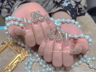 ネイル MoaNail🫶 Yoshiのネイルデザイン