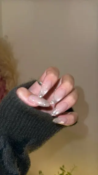 ネイル Ami 🦥のネイルデザイン