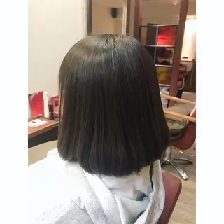 ミディアム カラー 松村 未央のヘアスタイル
