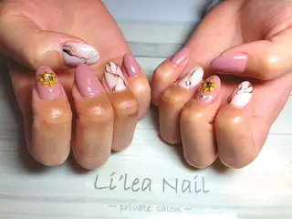 ネイル Li'leaNail AINAのネイルデザイン