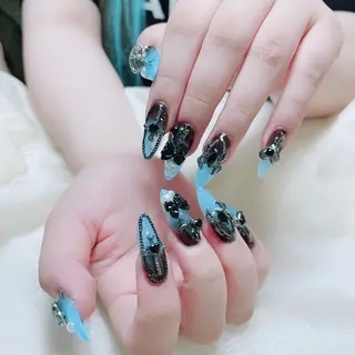 ネイル Amina nail salonのネイルデザイン