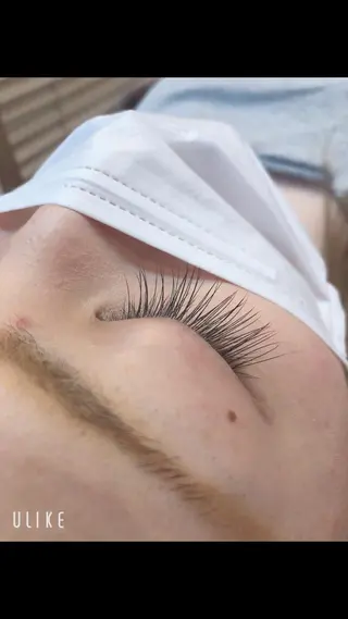 マツエク・マツパ そそ　喜 多のヘアスタイル