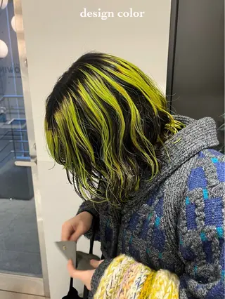 ミディアム カラー RINA🧤 デザインとボブのヘアスタイル