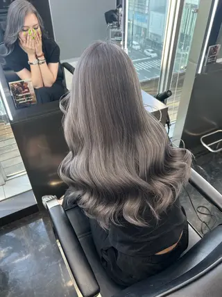 カラー 王道センターパート ⭐️AYAKA⭐️のヘアスタイル
