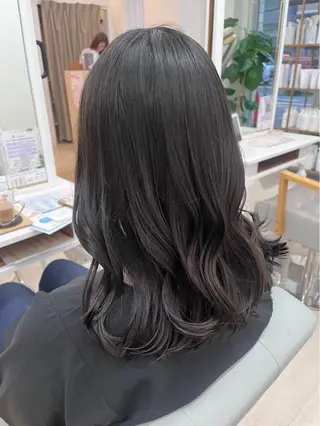 セミロング ワタセ ヒメカのヘアスタイル