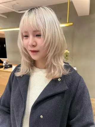 セミロング 似合わせレイヤー ＆透明感カラーのヘアスタイル