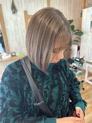 ショート カラー hair &make EPICRUMIのヘアスタイル