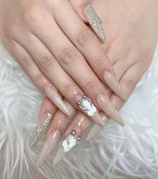 ネイル ANH ゴテゴテネイルのネイルデザイン