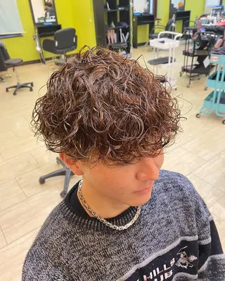 三ノ宮フェザーパーマ 10月再開予定のヘアスタイル