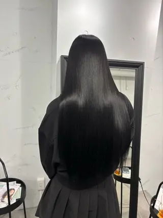 ロング カラー マツダ レンのヘアスタイル