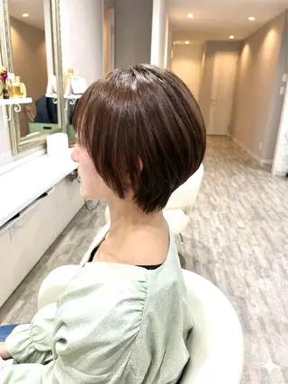 ショート カラー Realme  京都四条烏丸ドゥエby  yk所属・脱・パサつき髪/小塚 美容室難民の方はぜひのヘアスタイル