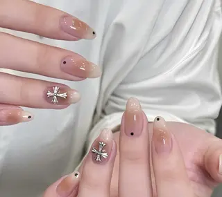 ネイル Pure&Rich Nailのネイルデザイン