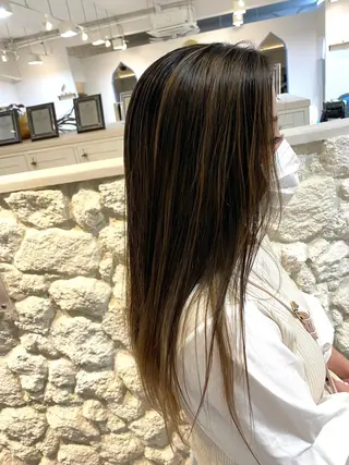 ロング カラー 饒平名 知也のヘアスタイル