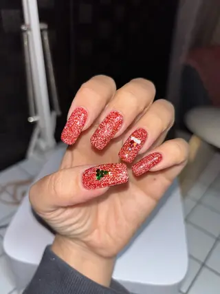 ネイル Nail&Eyelash epa 仙台駅前店所属・さとう のぞみのネイルデザイン