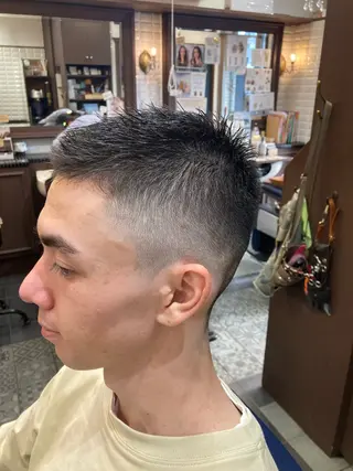 ショート メンズ ルピナス中田店長 山口大地のヘアスタイル