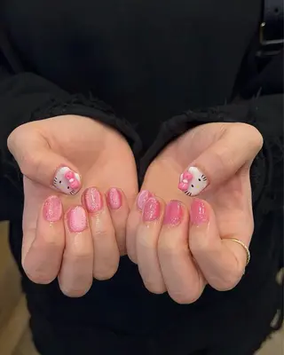 ネイル Nes.Nail所属・Miyagi Asamiのネイルデザイン