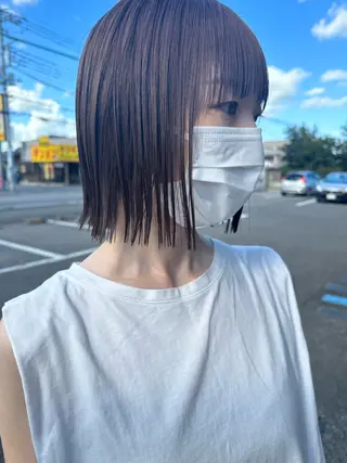 ミディアム YURIK Aのヘアスタイル