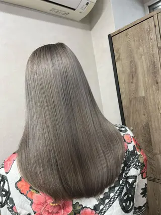 カラー 🌷かわばた めい🌷のヘアスタイル