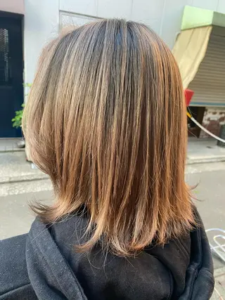 ミディアム カラー pep natsumiのヘアスタイル