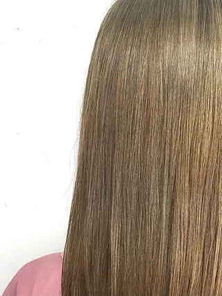 ミディアム カラー レイヤー ハイトーン 暖色⭐︎KANAKOのヘアスタイル