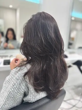 ロング カラー 流行りの透明感カラー ×縮毛矯正🤍ユウのヘアスタイル