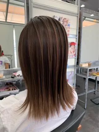 ミディアム カラー ヘアアレンジ 大塚 貴之のヘアスタイル