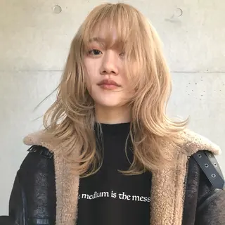 セミロング カラー bloc japon所属・ﾌﾞﾚｲｽﾞ˚✧₊⁎ ﾚｲﾔｰToriのヘアスタイル