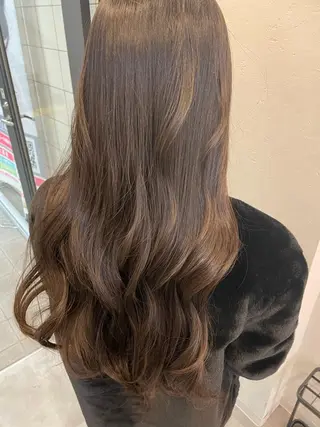 ロング ブリーチなしWカラー ヘアセット菜希のヘアスタイル