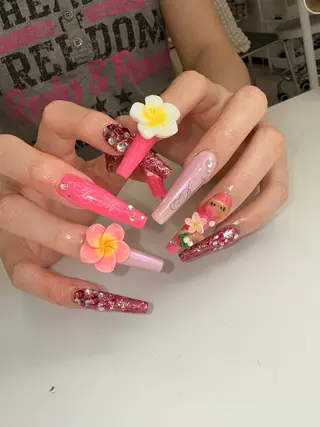 ネイル ONIKA Nail 表参道A4徒歩3分のネイルデザイン