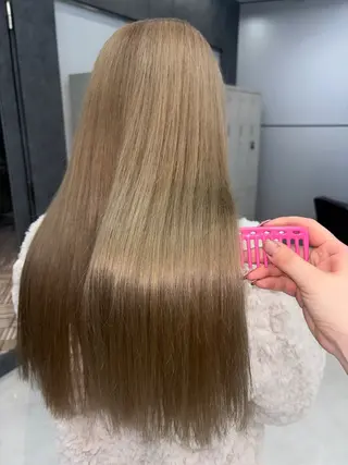 ロング カラー ヘアアレンジ ハッシュカット/ ミルクティー/ みうのヘアスタイル