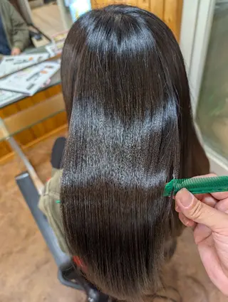 ロング LAPIS 東口店のヘアスタイル