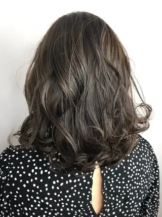 ミディアム カラー BROCANTE立川 karasawa.nのヘアスタイル