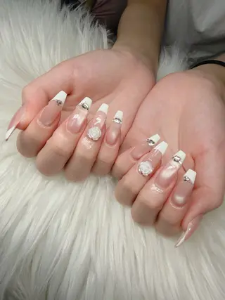 ネイル Lee Nailsのネイルデザイン