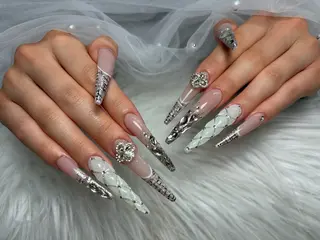 ネイル Cloudy Chan Nailのネイルデザイン