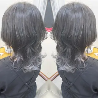 ミディアム H (エイチ) 烏丸御池店のヘアスタイル