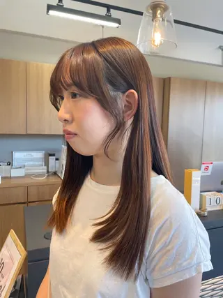 セミロング マキノ キョウカのヘアスタイル