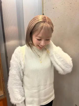 ショート カラー ヘアアレンジ REONA🪽✨薬院 レイヤーカット🫧のヘアスタイル