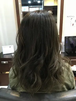 カラー ❣️モードケイズ塚口 和田一将のヘアスタイル