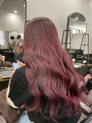 カラー Mejia Riseのヘアスタイル