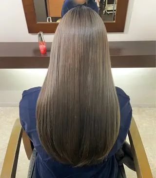 ロング 🩵内山 結衣🩵のヘアスタイル