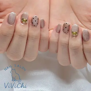 ネイル ViViChi 梨帆のネイルデザイン