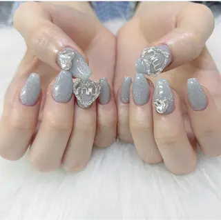 ネイル Maya 🧊🫧‪／渋谷のネイルデザイン