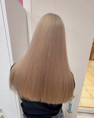ロング カラー ブリーチ⏳艶カラー Natsukiのヘアスタイル