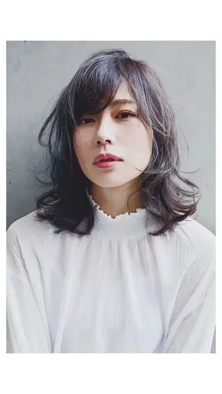 セミロング カラー ヘアアレンジ 柔らか質感/髪質改善 ⚡️Ren⚡のヘアスタイル