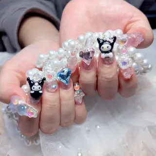 ネイル Maggie Nail🦩のネイルデザイン